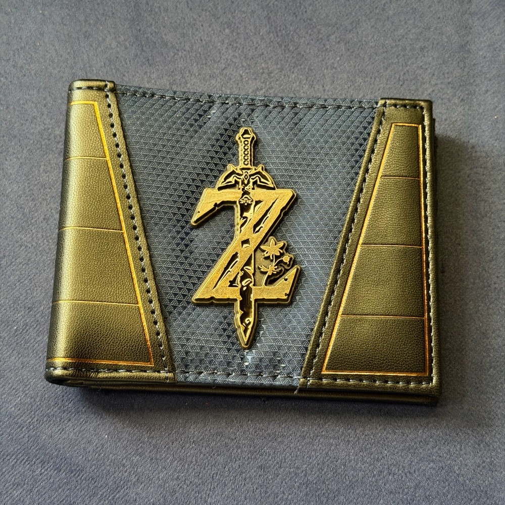 The Legend of Zelda Nintendo brand new wallet